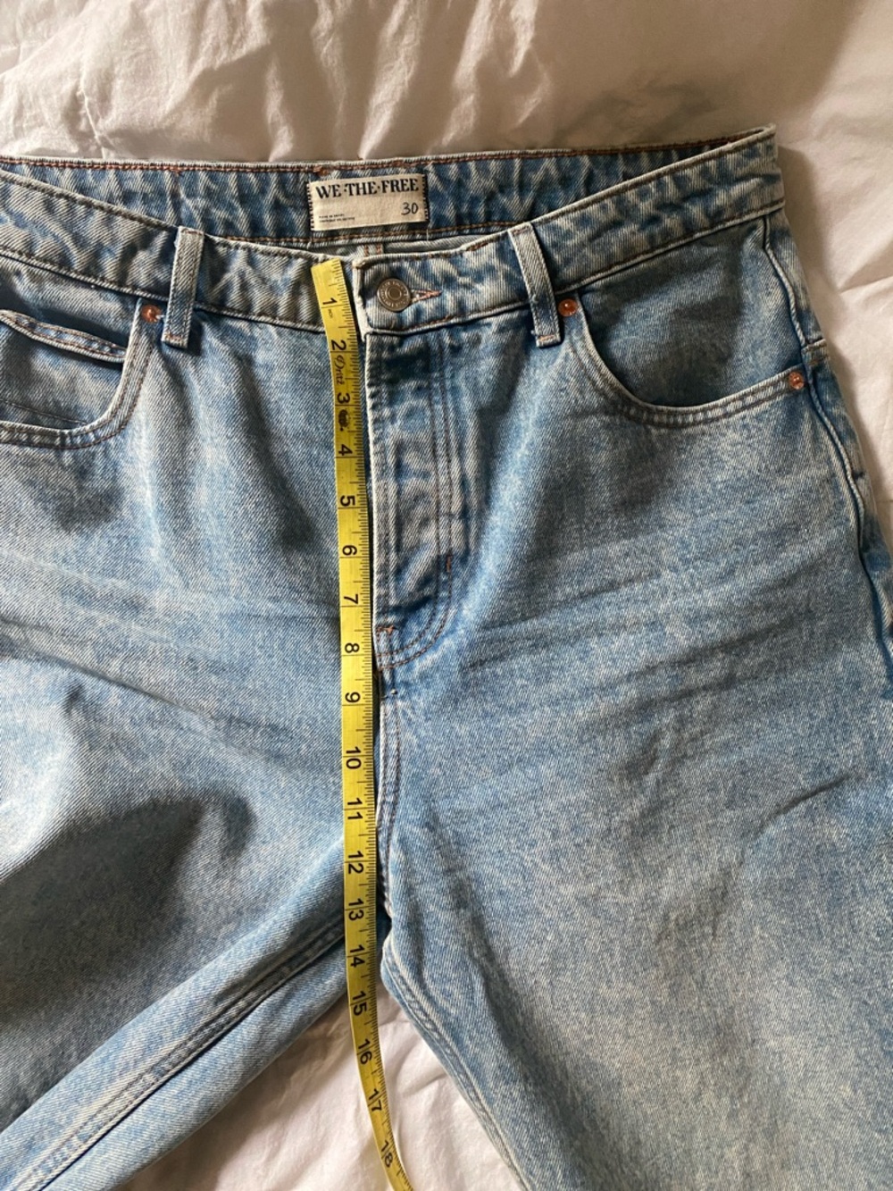 We The Free Relaxed Wide-Leg Jeans - Light Blue Wash - Picture 10 of 11
